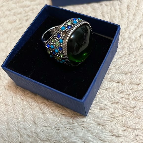 Lia Sophia Green & Silver Rhinestone Statement Ring Size 6 - Picture 2 of 16